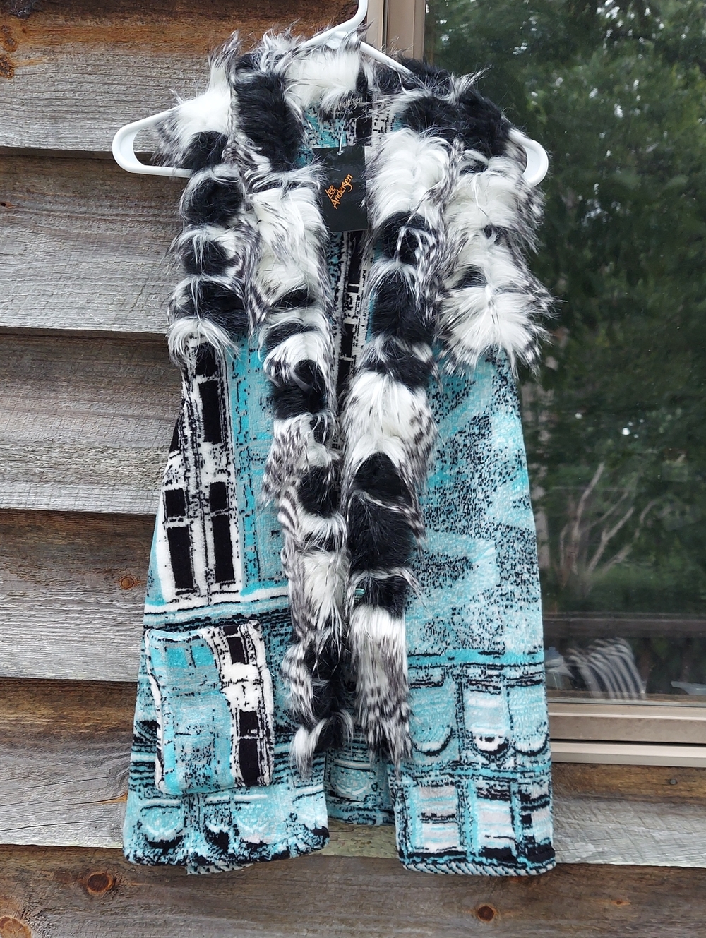 NWT LEE ANDERSEN VEST